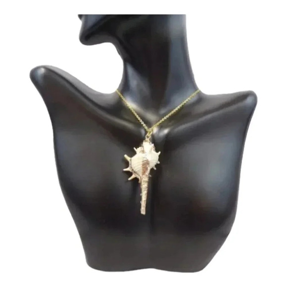 Spiked Golden Conch Shell Necklace - Picture 1 of 6